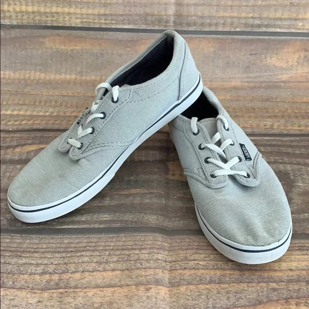 VANS striped shoes missy size 5